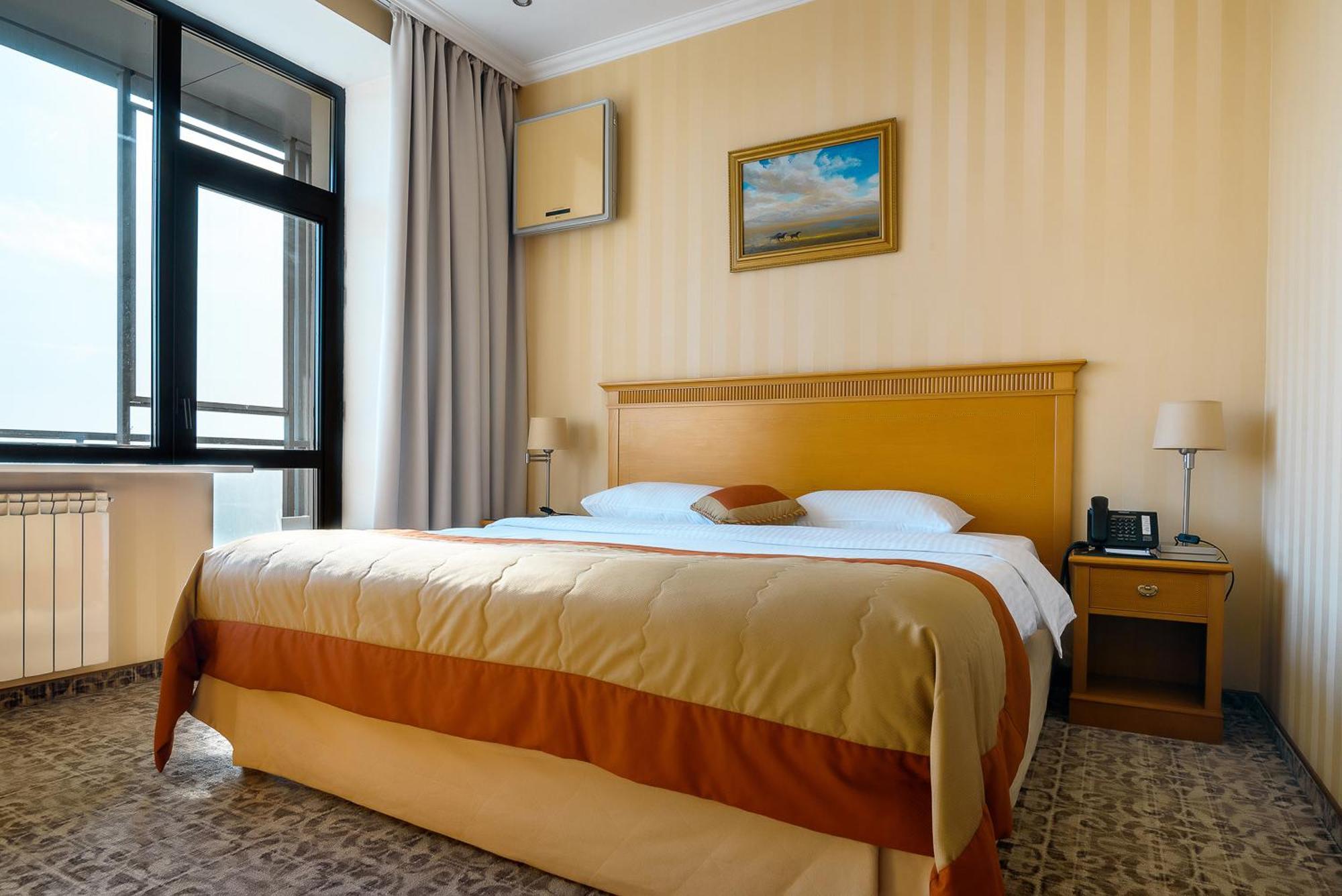 Cosmonaut Hotel คารากันดี ภายนอก รูปภาพ