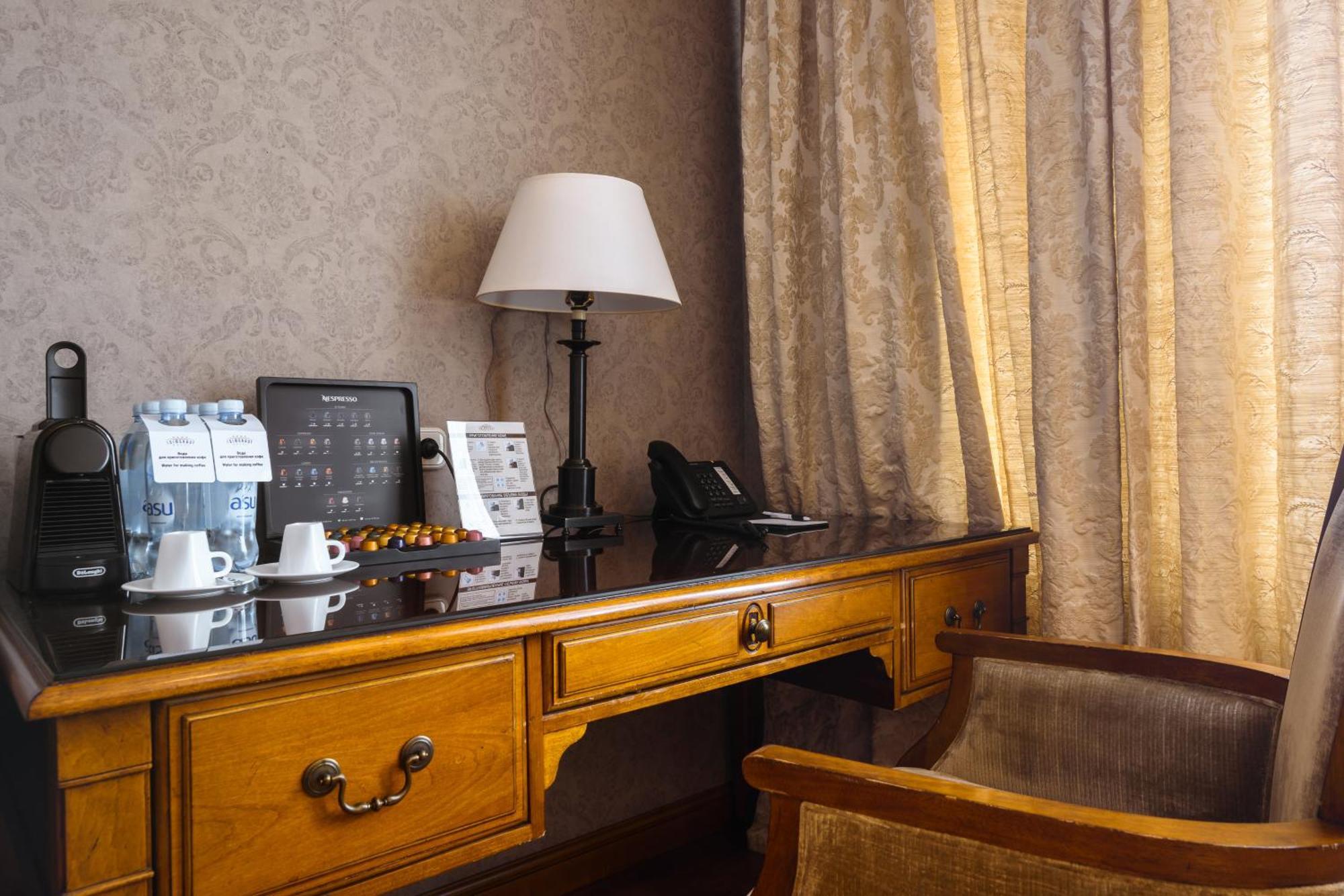 Cosmonaut Hotel คารากันดี ภายนอก รูปภาพ